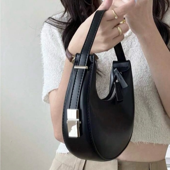 Black Faux Leather Hobo Bag - Picture 3 of 8